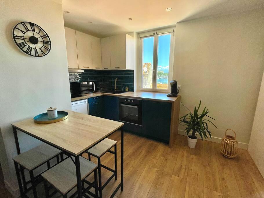 Ivs Andreossy Vue Mer Et Montagne Pour 4 Antibes Kültér fotó